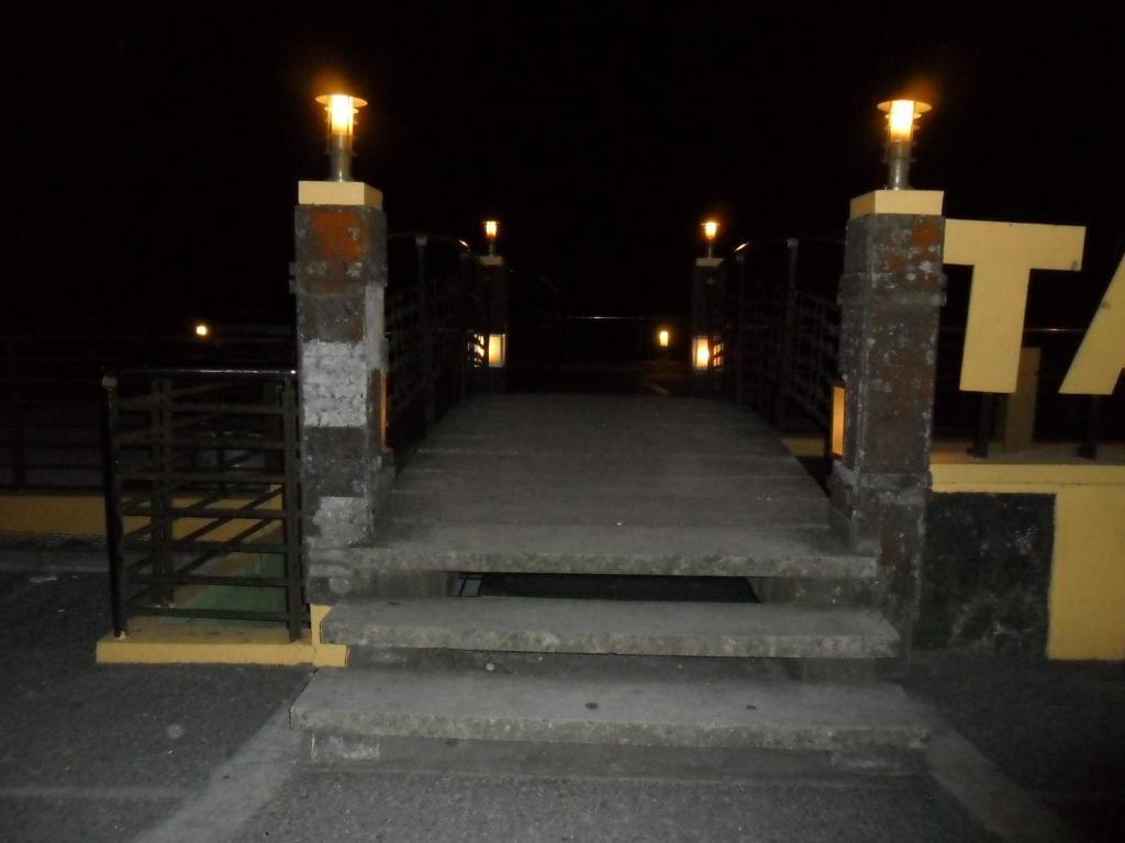 Tagaytay Econo Hotel Tagaytay City Kültér fotó