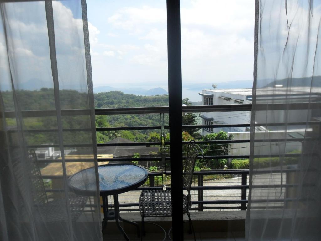 Tagaytay Econo Hotel Tagaytay City Szoba fotó