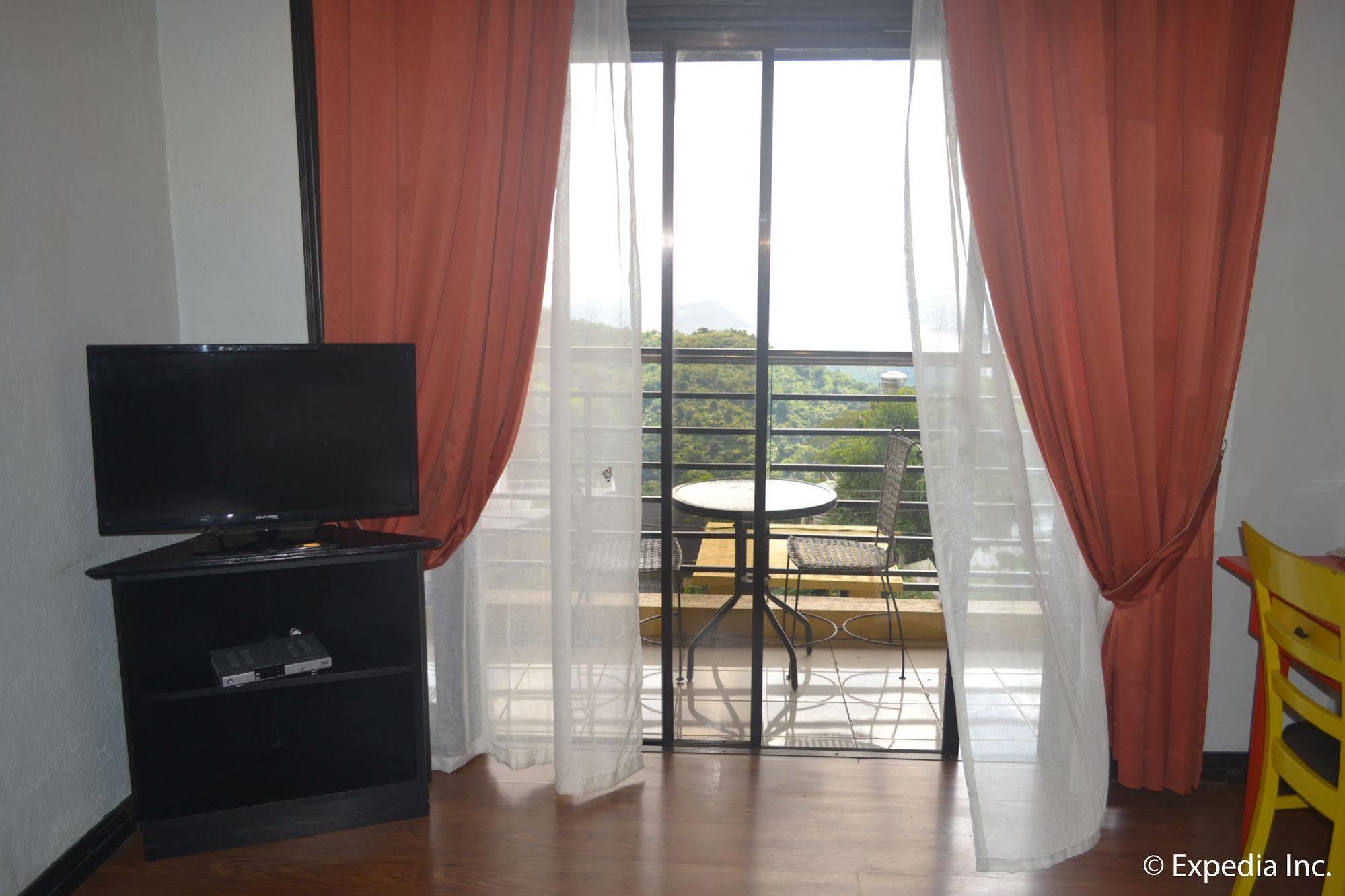 Tagaytay Econo Hotel Tagaytay City Kültér fotó