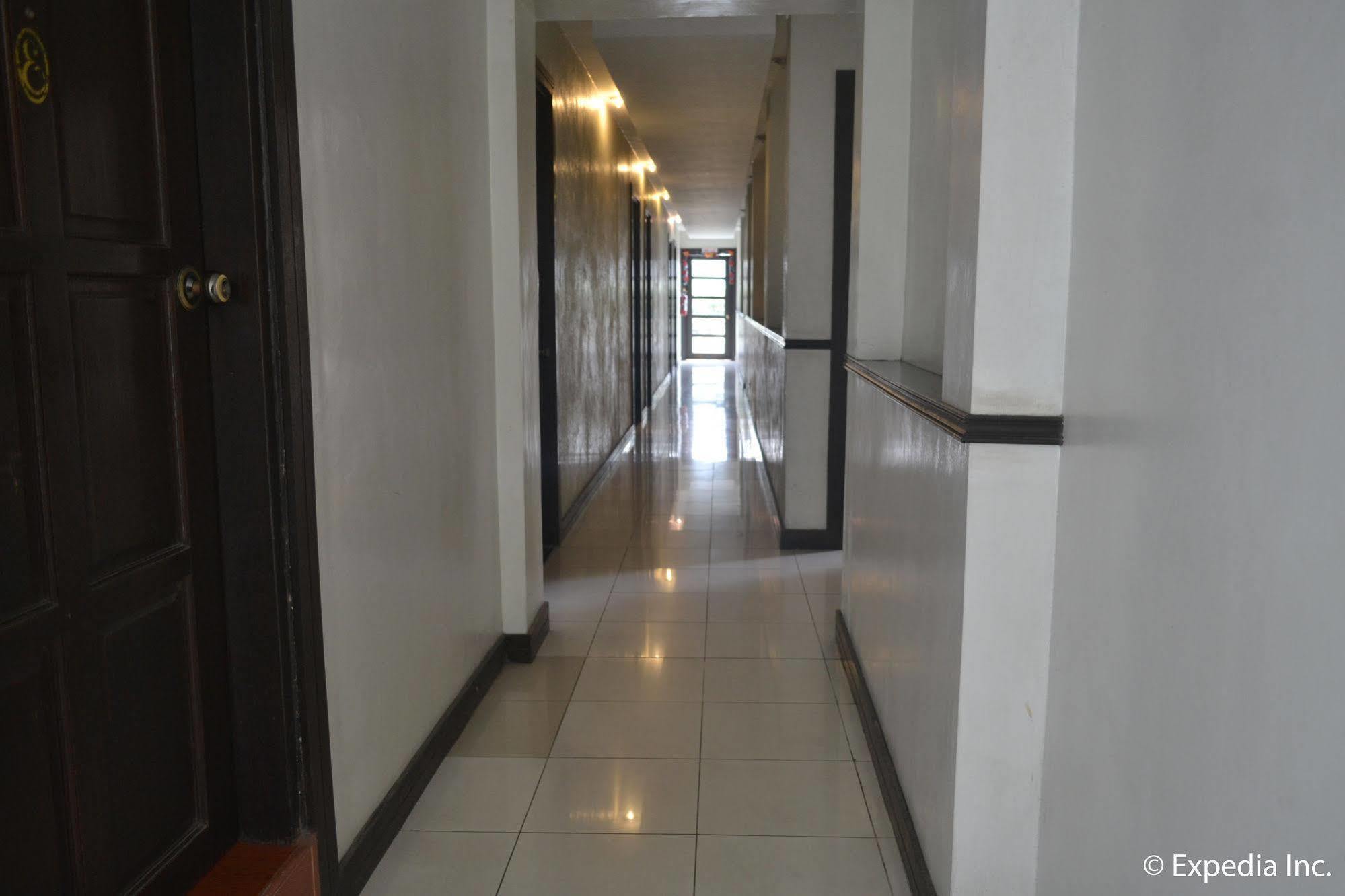 Tagaytay Econo Hotel Tagaytay City Kültér fotó