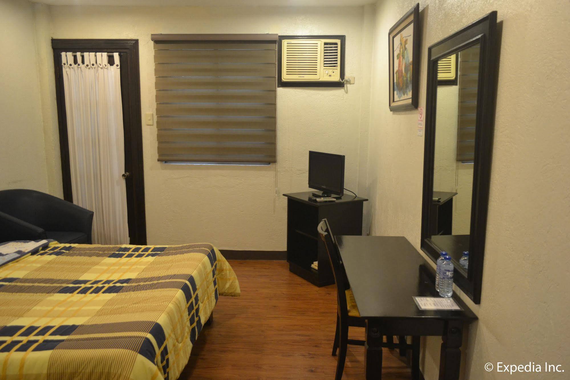 Tagaytay Econo Hotel Tagaytay City Kültér fotó