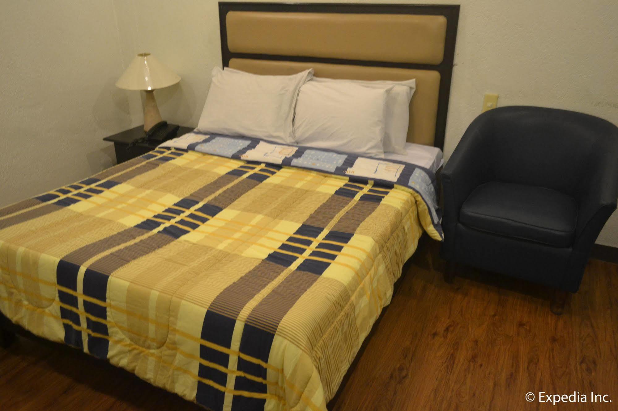 Tagaytay Econo Hotel Tagaytay City Kültér fotó